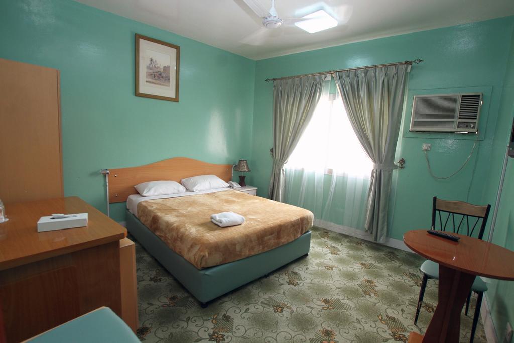 Zaineast Hotel Dubai Oda fotoğraf
