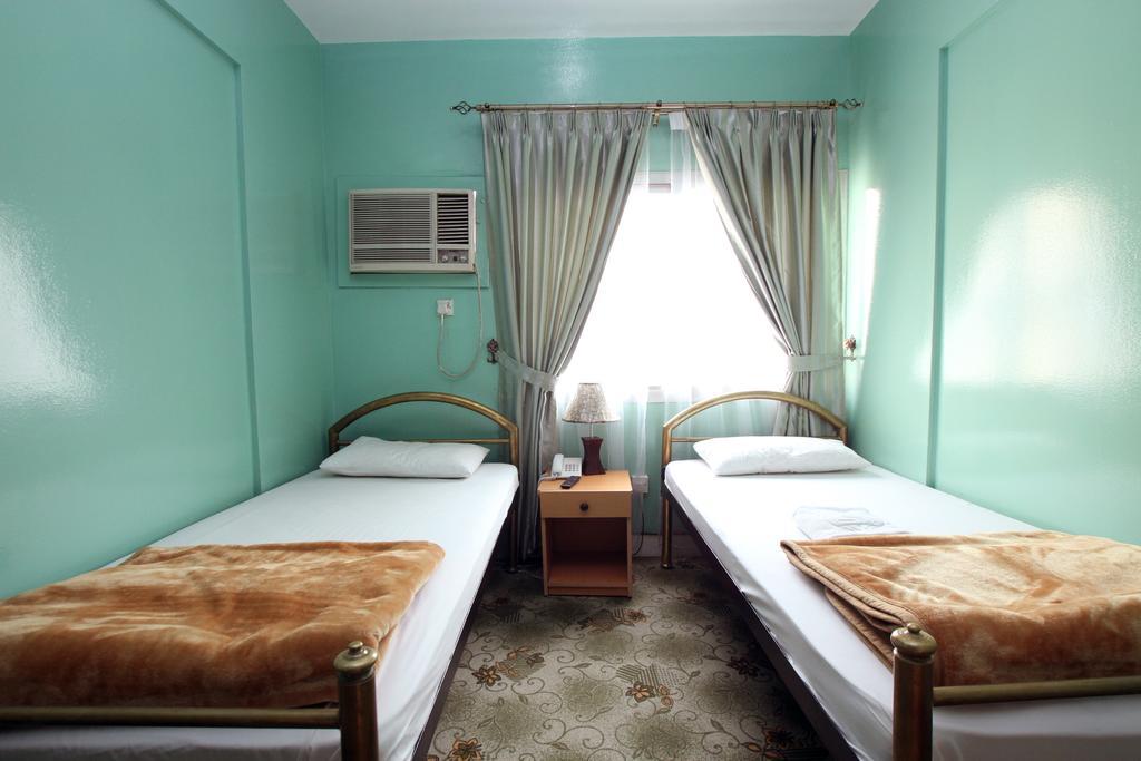 Zaineast Hotel Dubai Oda fotoğraf
